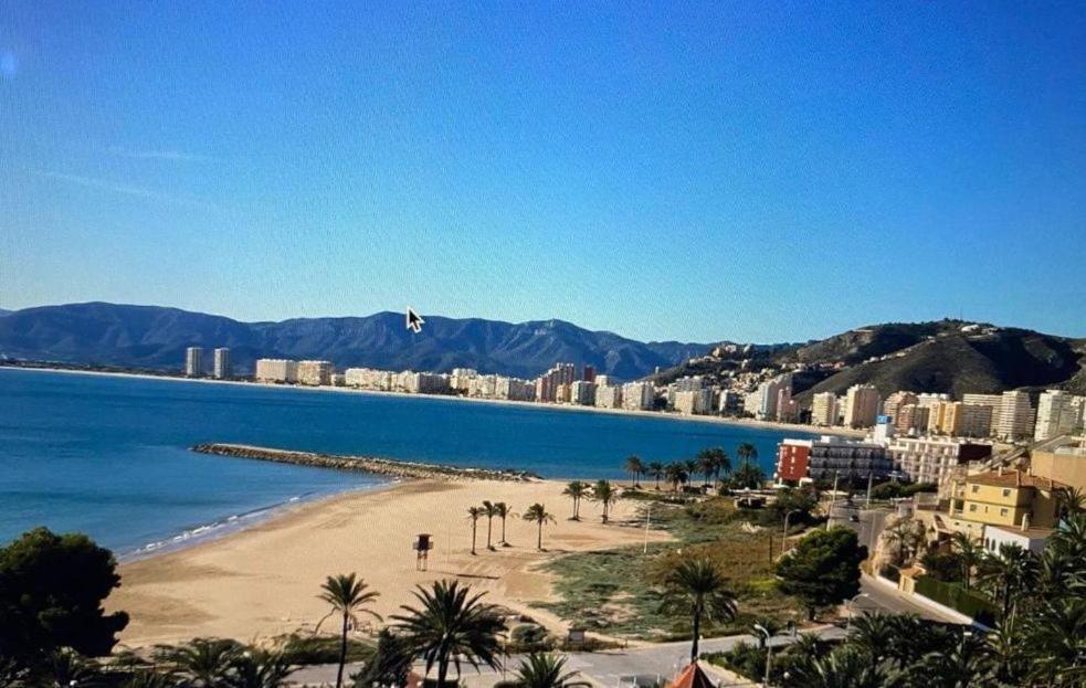 Royal Beach - Appartment With Sea View & Terrace Фаро-де-Куйєра Екстер'єр фото