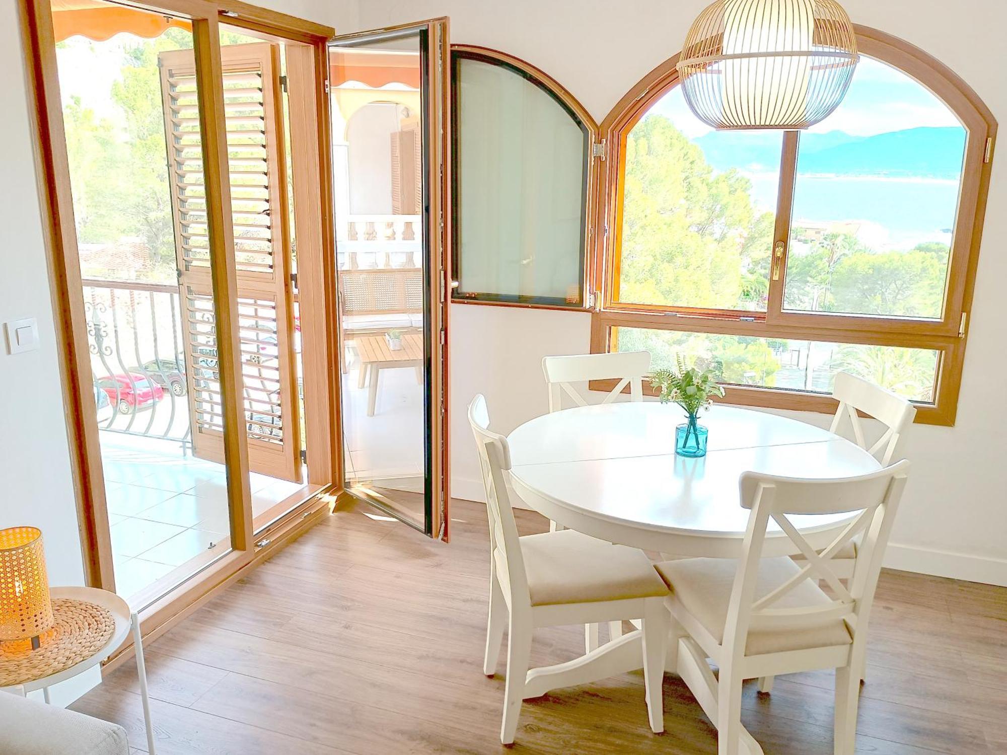 Royal Beach - Appartment With Sea View & Terrace Фаро-де-Куйєра Екстер'єр фото